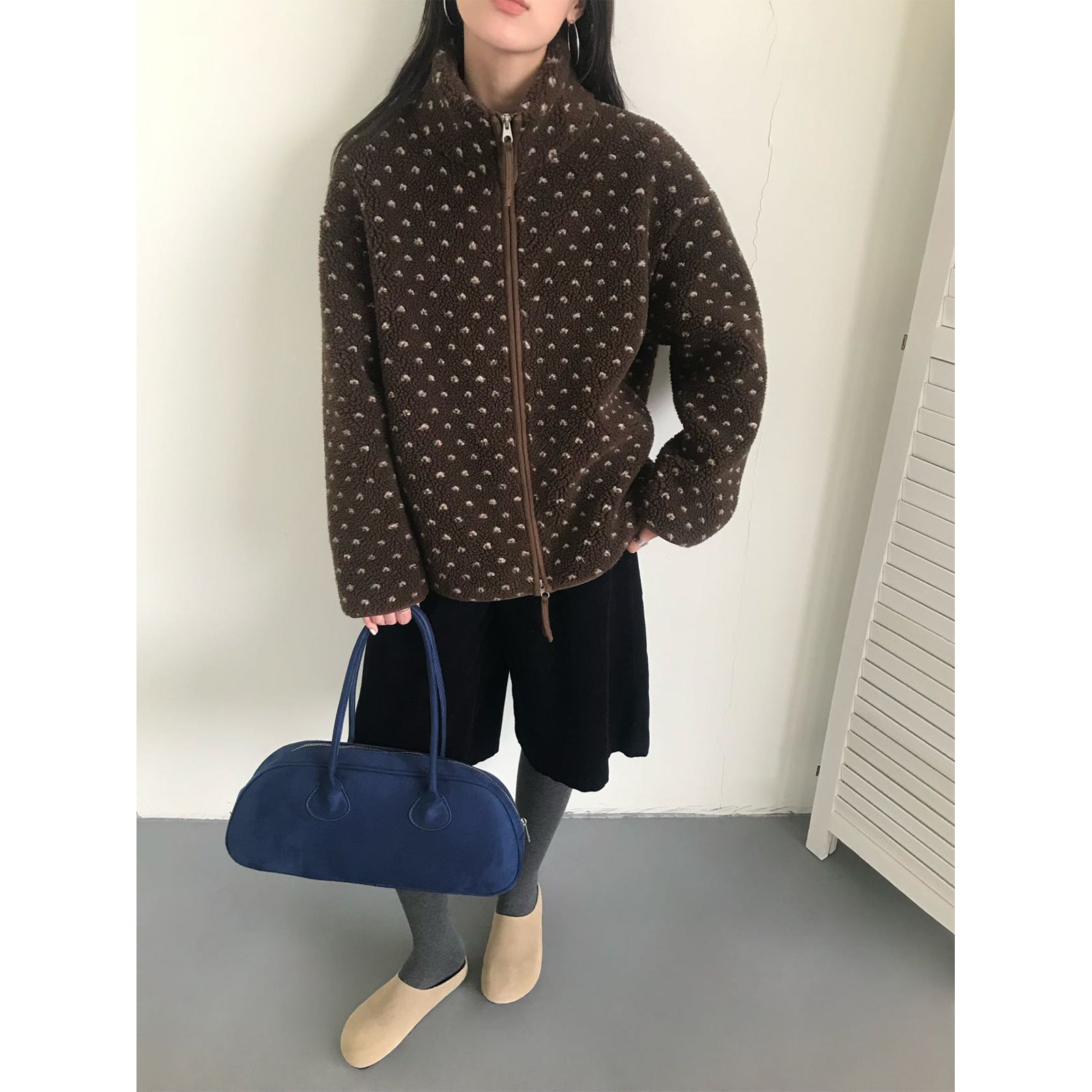 Dotted lamb fleece jacket with zipper