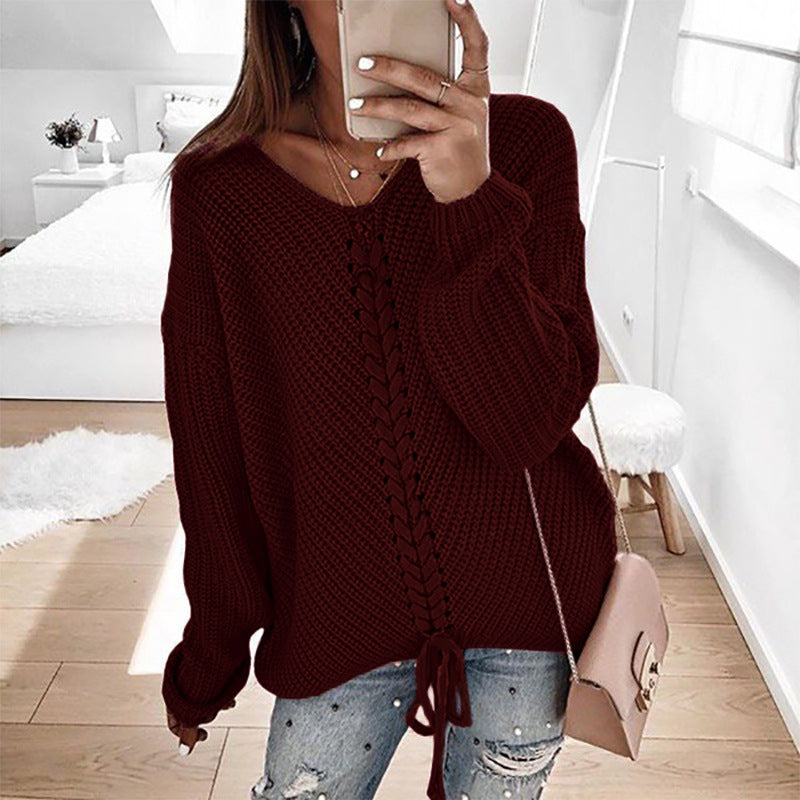 Women's Oversized Knit Sweater with V-Neck, Cable Knit and Lacing Chichicherry