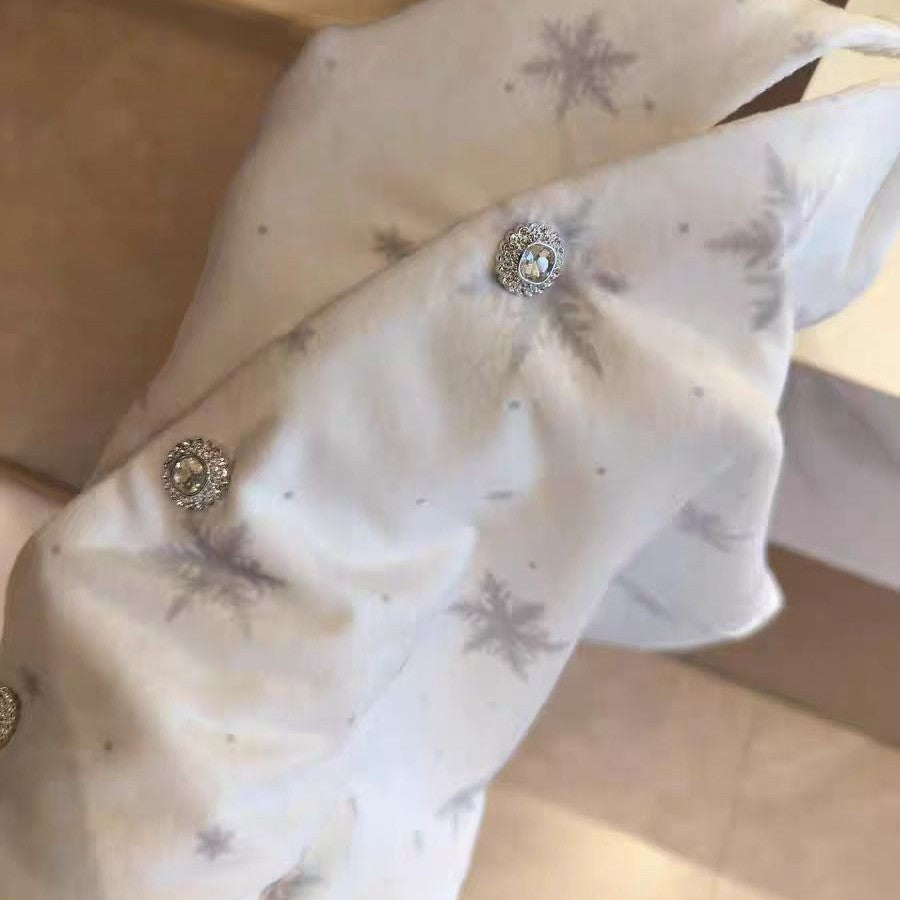 Women’s pajama with snowflake pattern, island fleece