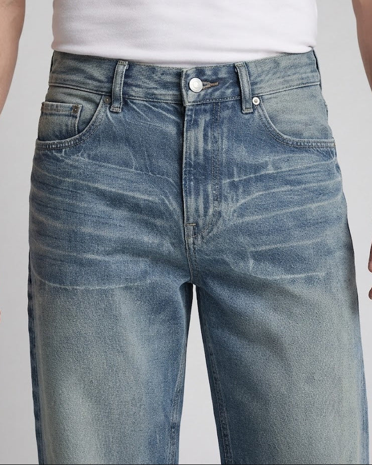 Men's Loose Fit Denim Jeans in Vintage Whisker Design with Palazzo Cut Chichicherry