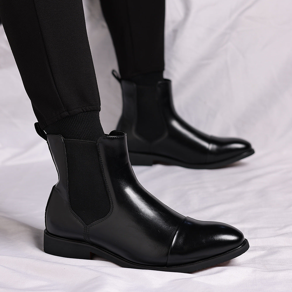 Elegant men's Chelsea boots, pointed