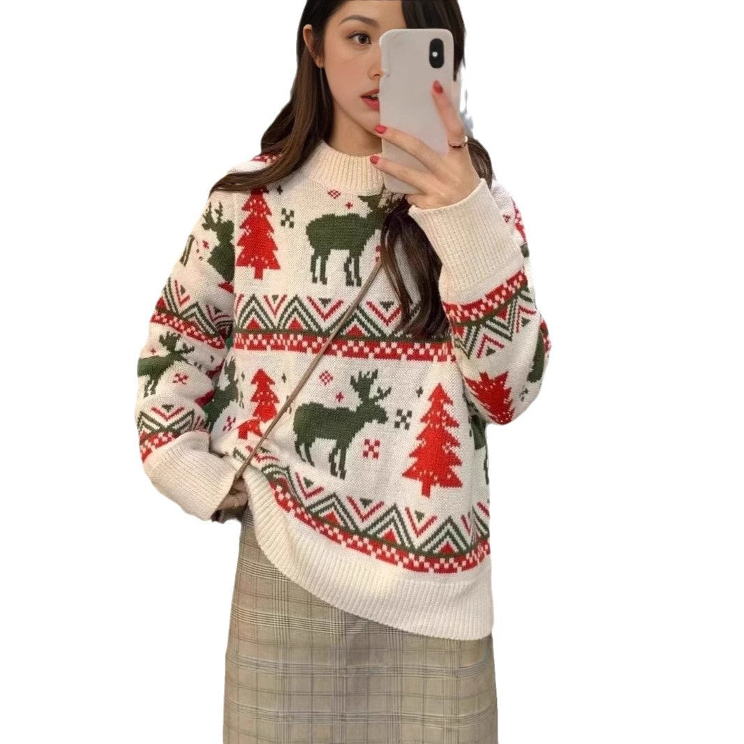 Women's Christmas sweater with reindeer motif