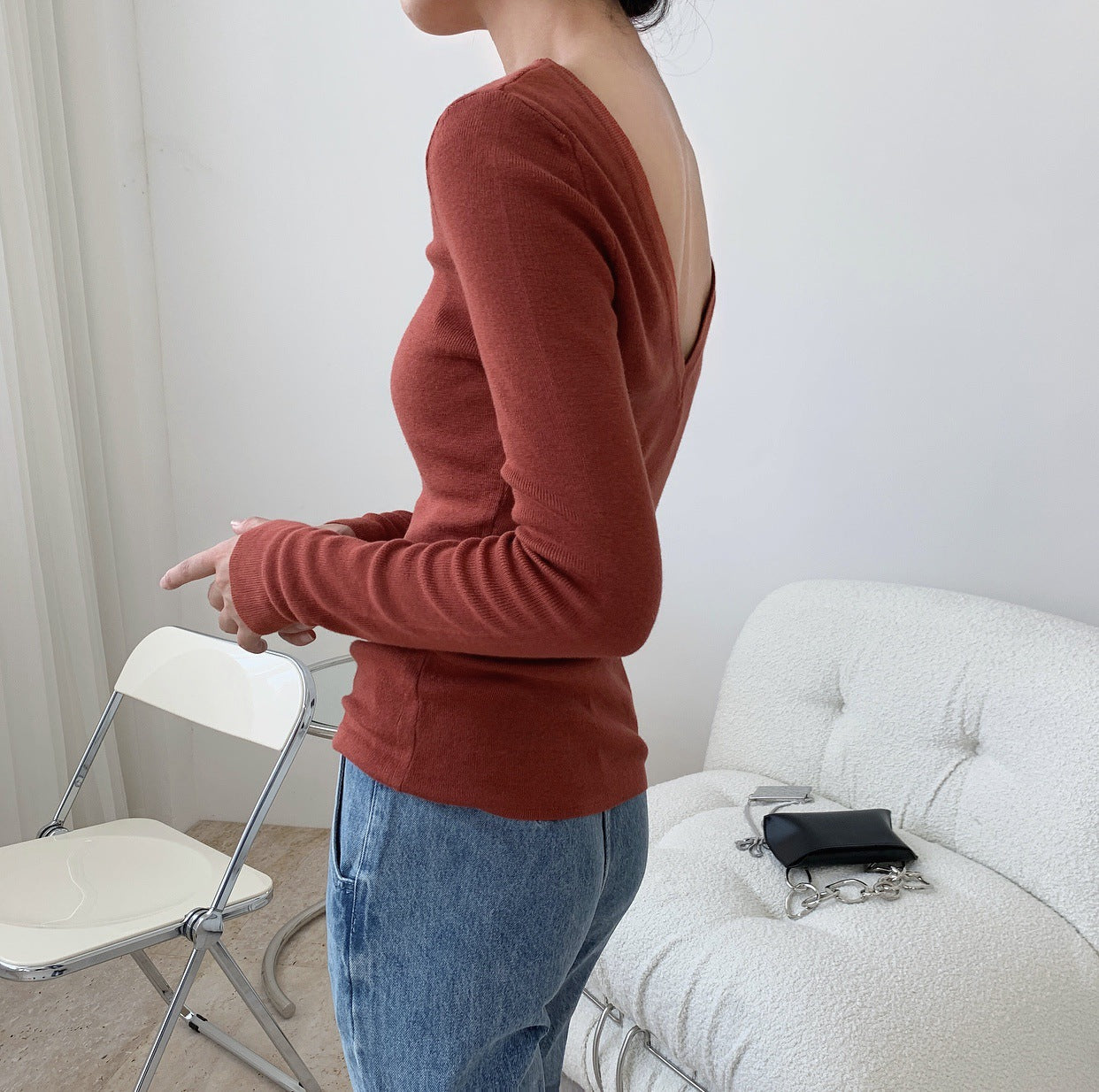 Women's Fitted Fine Knit Shirt with Boat Neck and Extended Sleeves Chichicherry