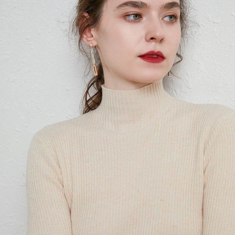 Women's slim fit fine knit sweater with short stand-up collar made of cashmere blend Chichicherry