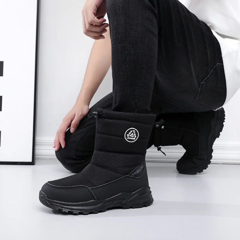 Padded unisex winter boots, slip-resistant, mid-high shaft