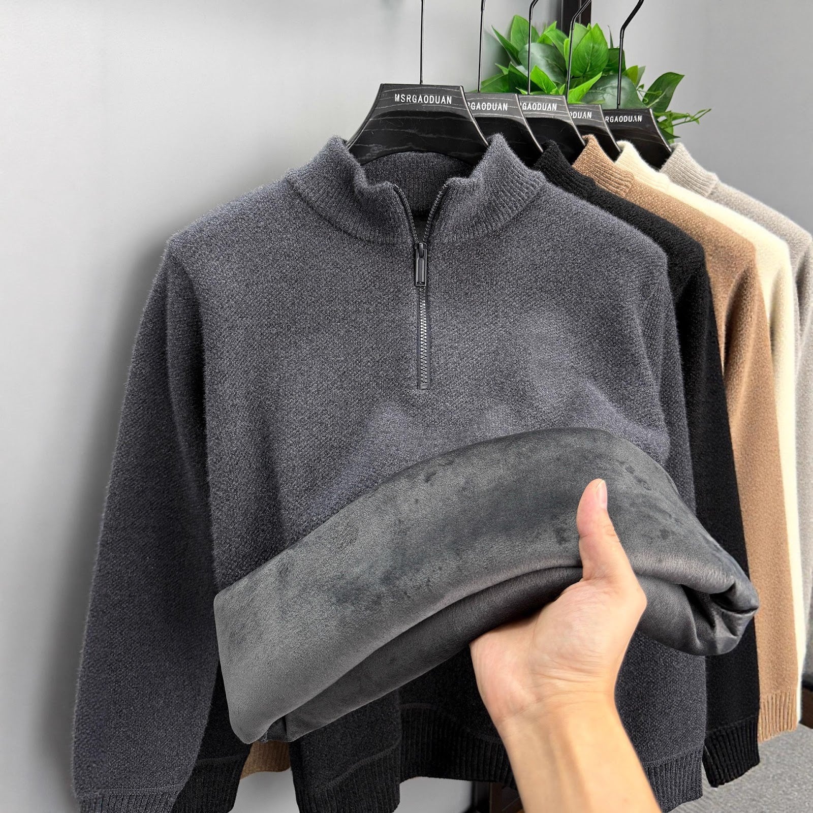 Men's pullover with zipper, lined, stand collar