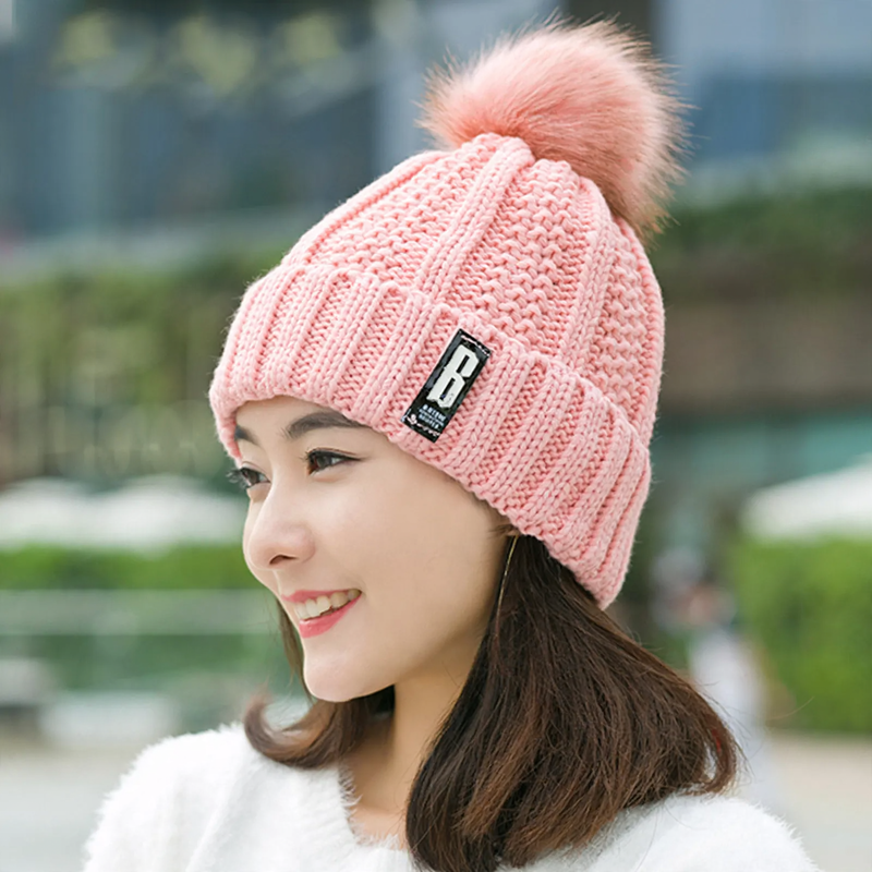 Lined knit beanie and scarf set