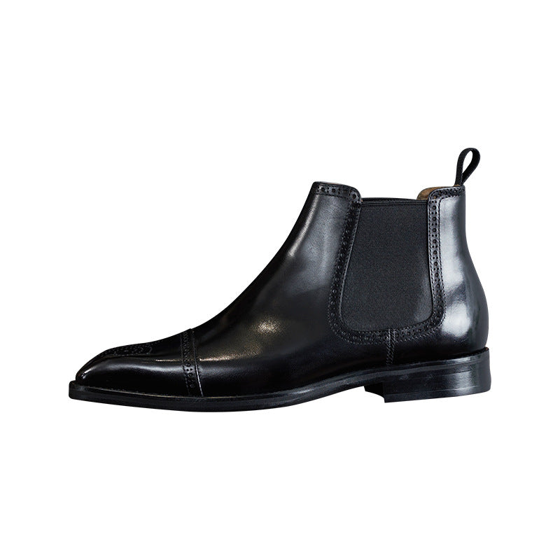 Men's Chelsea boots made of leather, brogue design, round