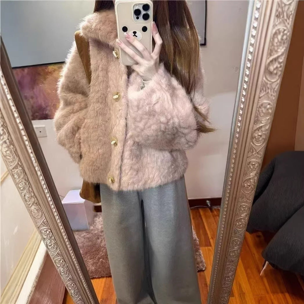 Loose lamb fleece coat in pink