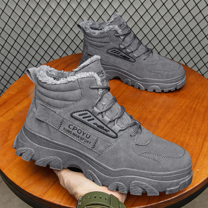 Padded men's ankle boots, warm and sturdy