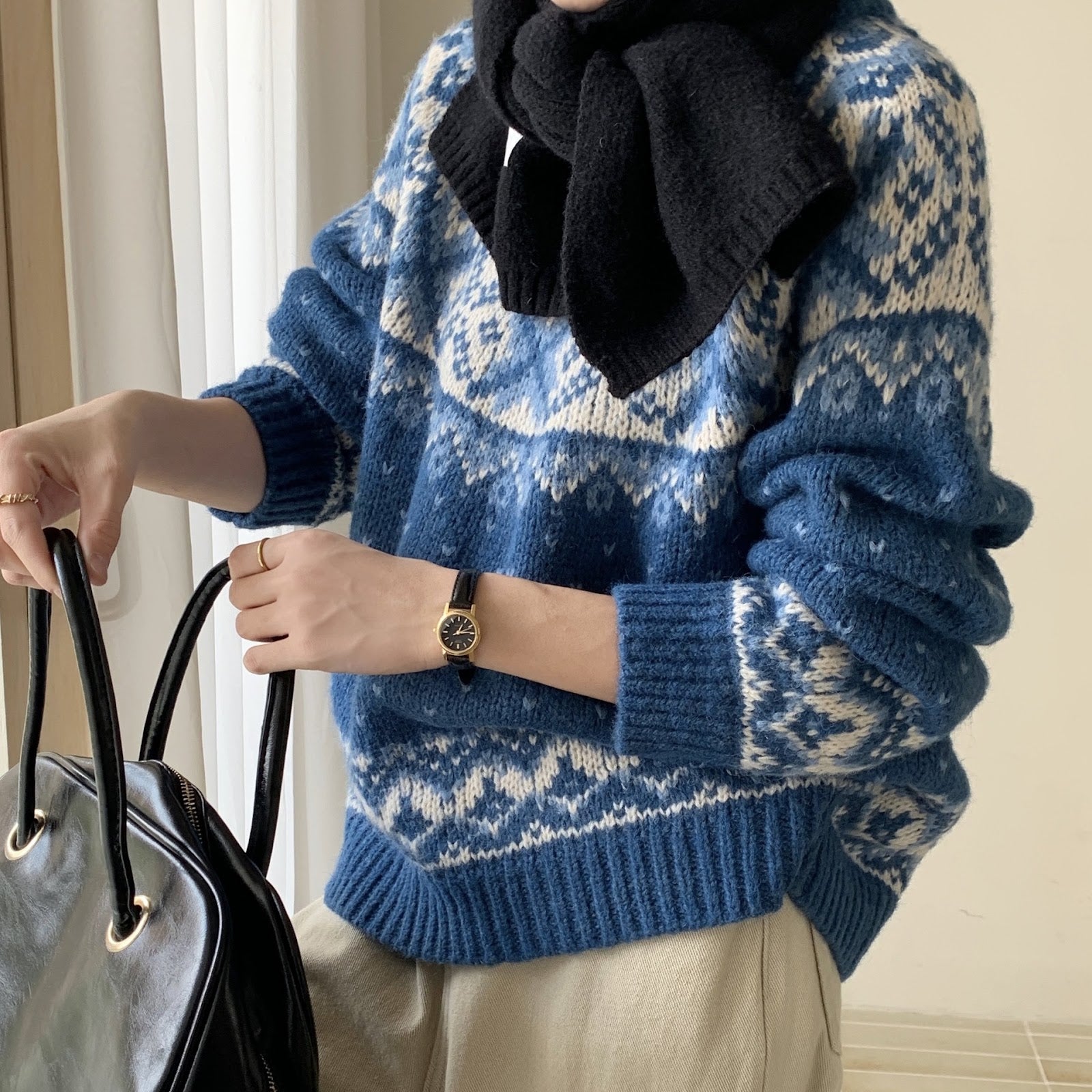 Women's Christmas sweater in Fair Isle style