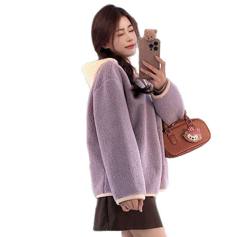 Lambswool hooded jacket for women, casual style