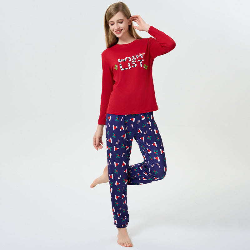 Women's Pajama Set with Christmas Design