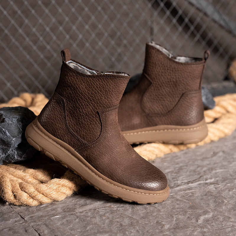 Men's winter boots made of leather with lambswool