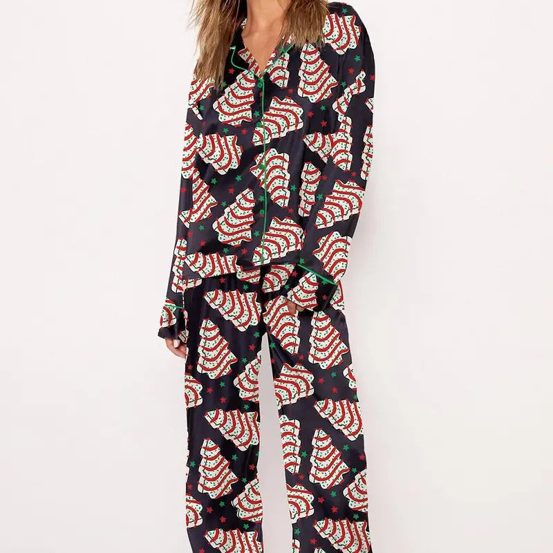 Women's and Children's Pajama Set with Christmas Tree Print