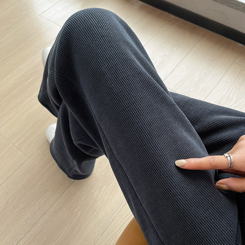 Women's corduroy trousers with lamb fleece lining, wide cut