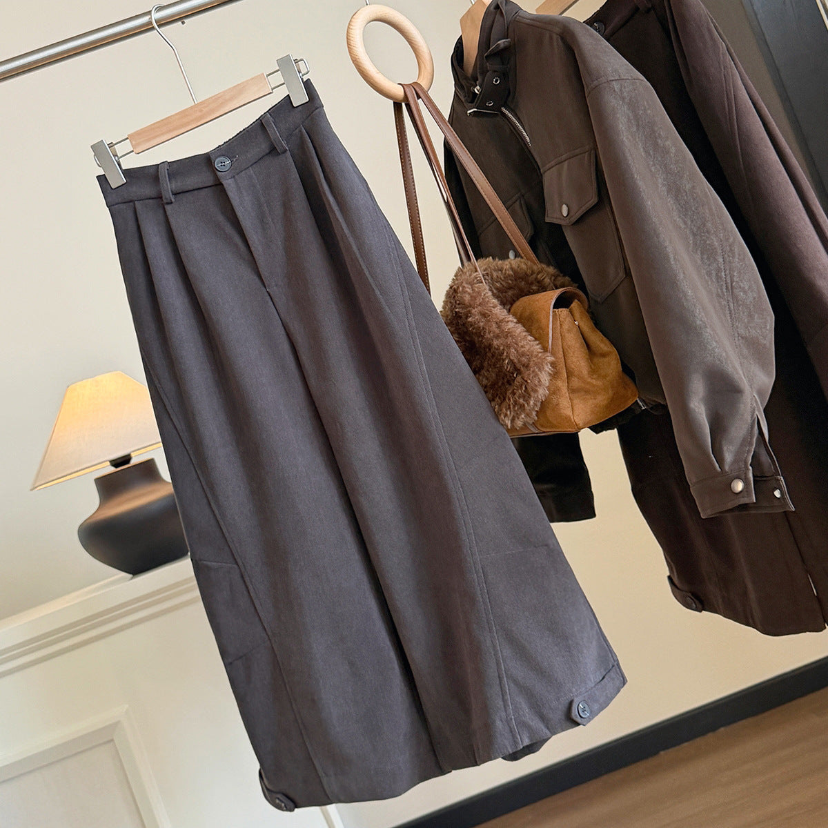 Women's corduroy pants, high-waisted, 7/8 length, wide fit