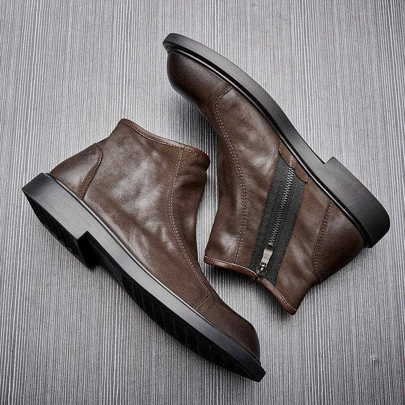 Men's Chelsea boots made of cowhide leather, flat heel
