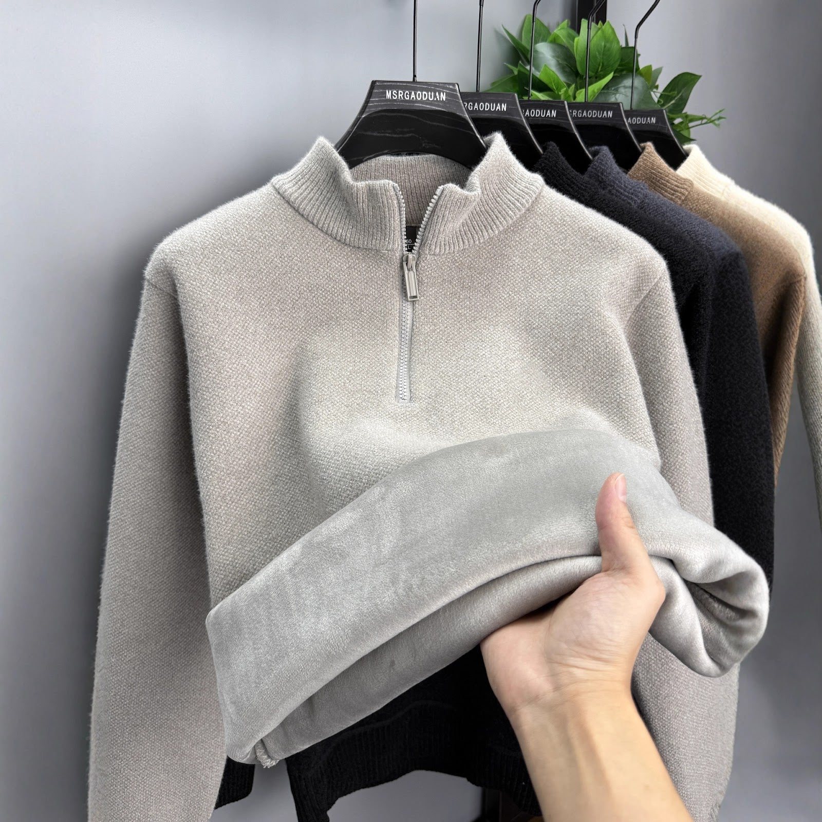 Men's pullover with zipper, lined, stand collar
