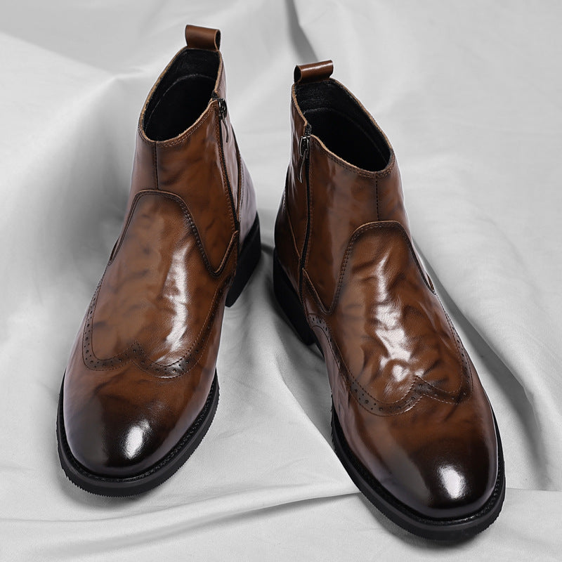 Classic Chelsea boots with brogue details