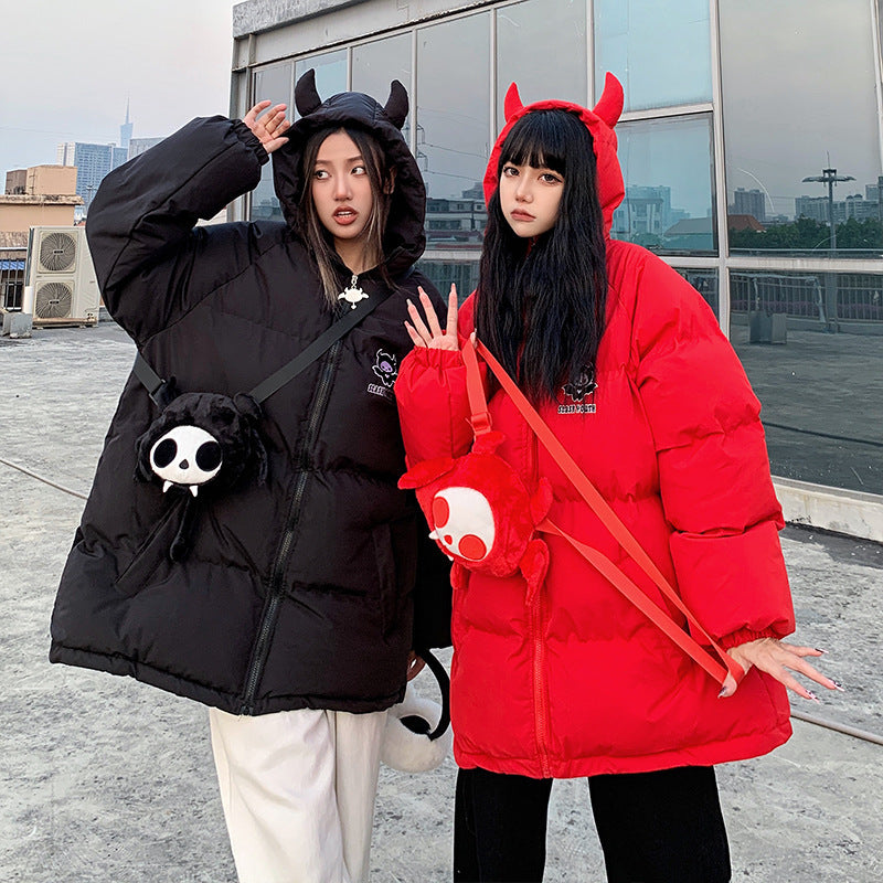 Oversize women's quilted jacket with hood and cartoon motif