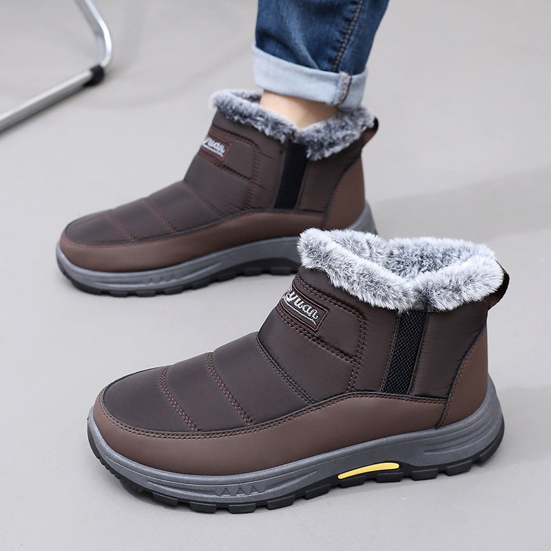 Padded men's winter boots, mid-height shaft