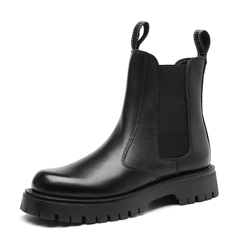 Padded men's leather boots, mid-high shaft