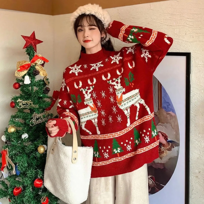 Ladies' knit sweater with reindeer embroidery