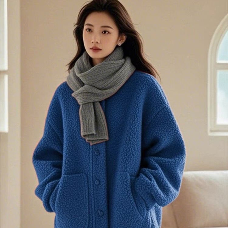 Lambswool Coat for Women, Loose Fit
