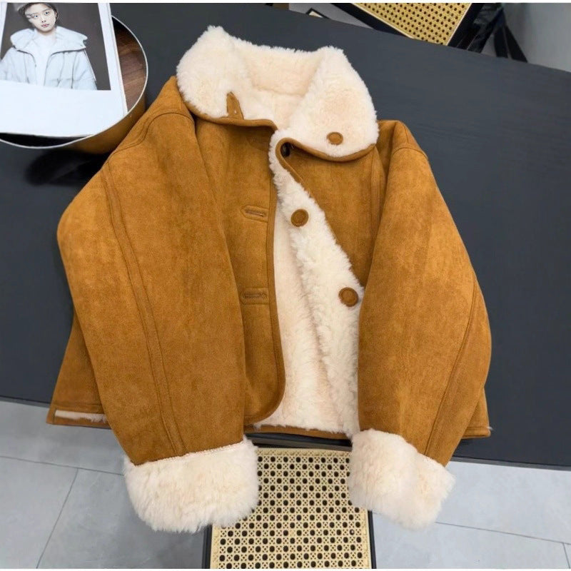 Reversible jacket made of suede imitation with lamb fleece