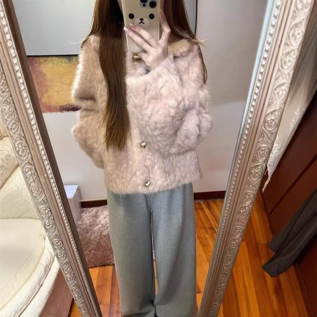 Loose lamb fleece coat in pink