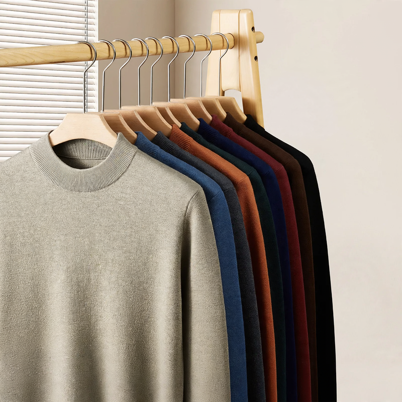 Men's wool pullover with standing collar and fleece lining