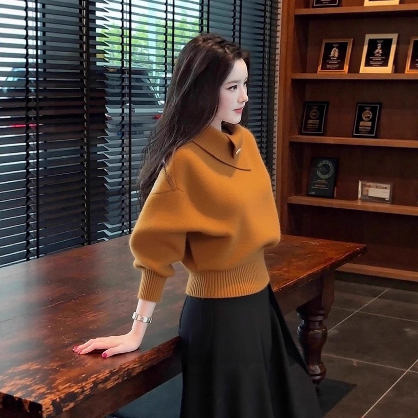 Casual turtleneck knitted sweater