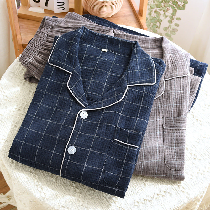 Men's house suit made of cotton gauze, checkered