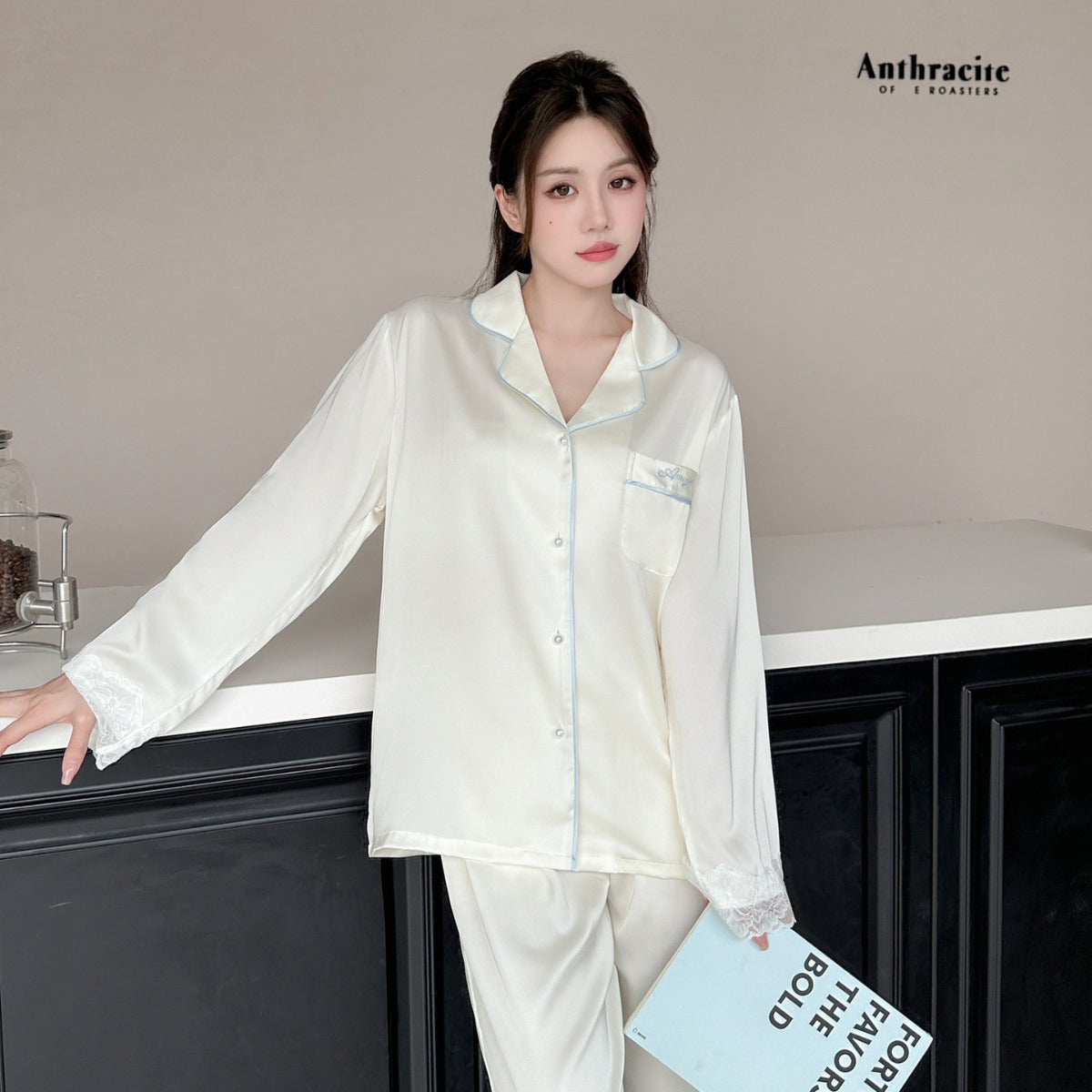 Ladies' sleepwear made of ice silk with lace trim