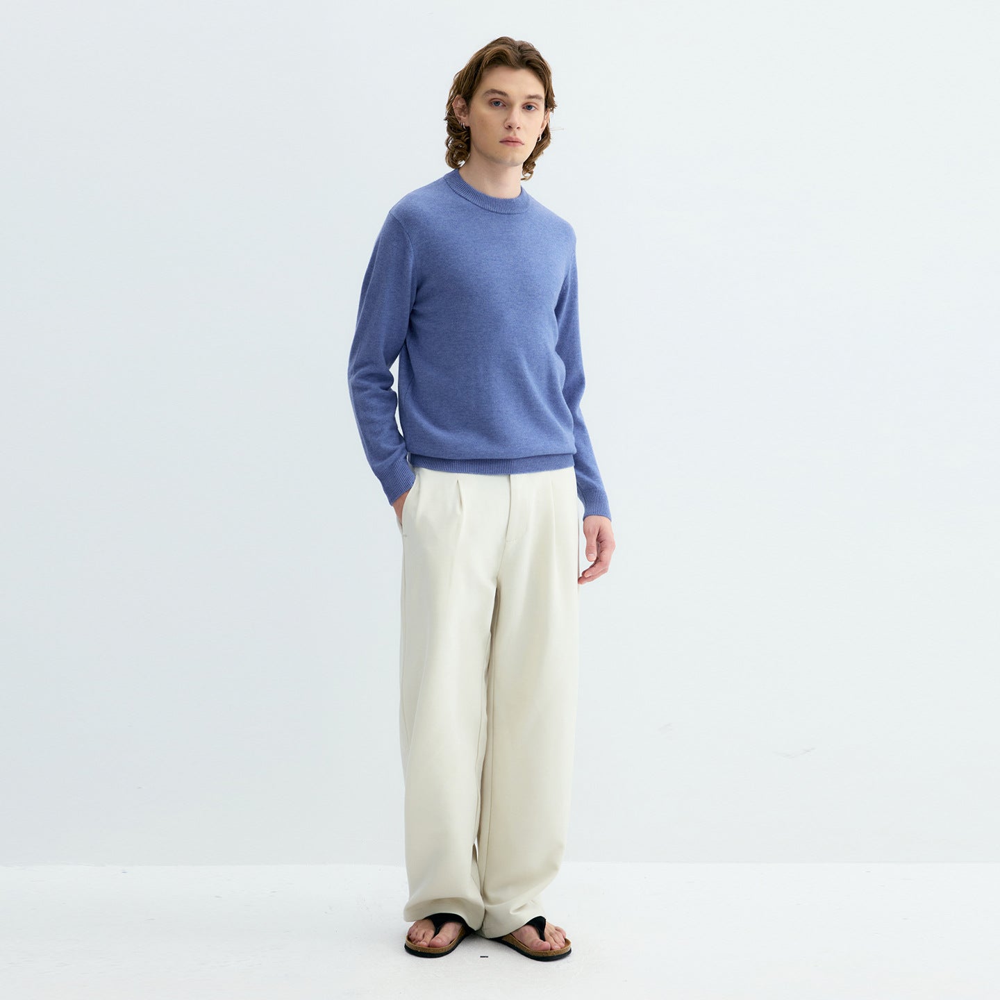 Men's sweater made from 100% sheep wool, stand-up collar
