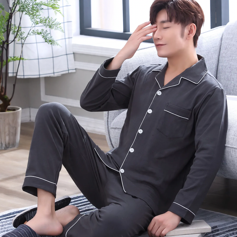 Men's house suit made of cotton, long-sleeved