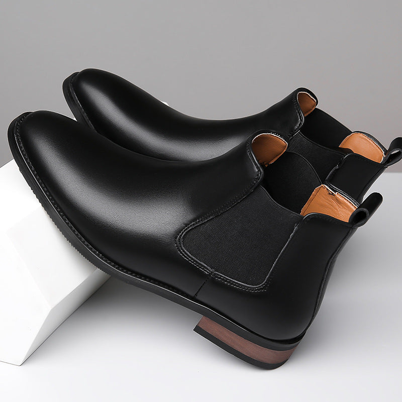 Elegant men's Chelsea boots, leather look