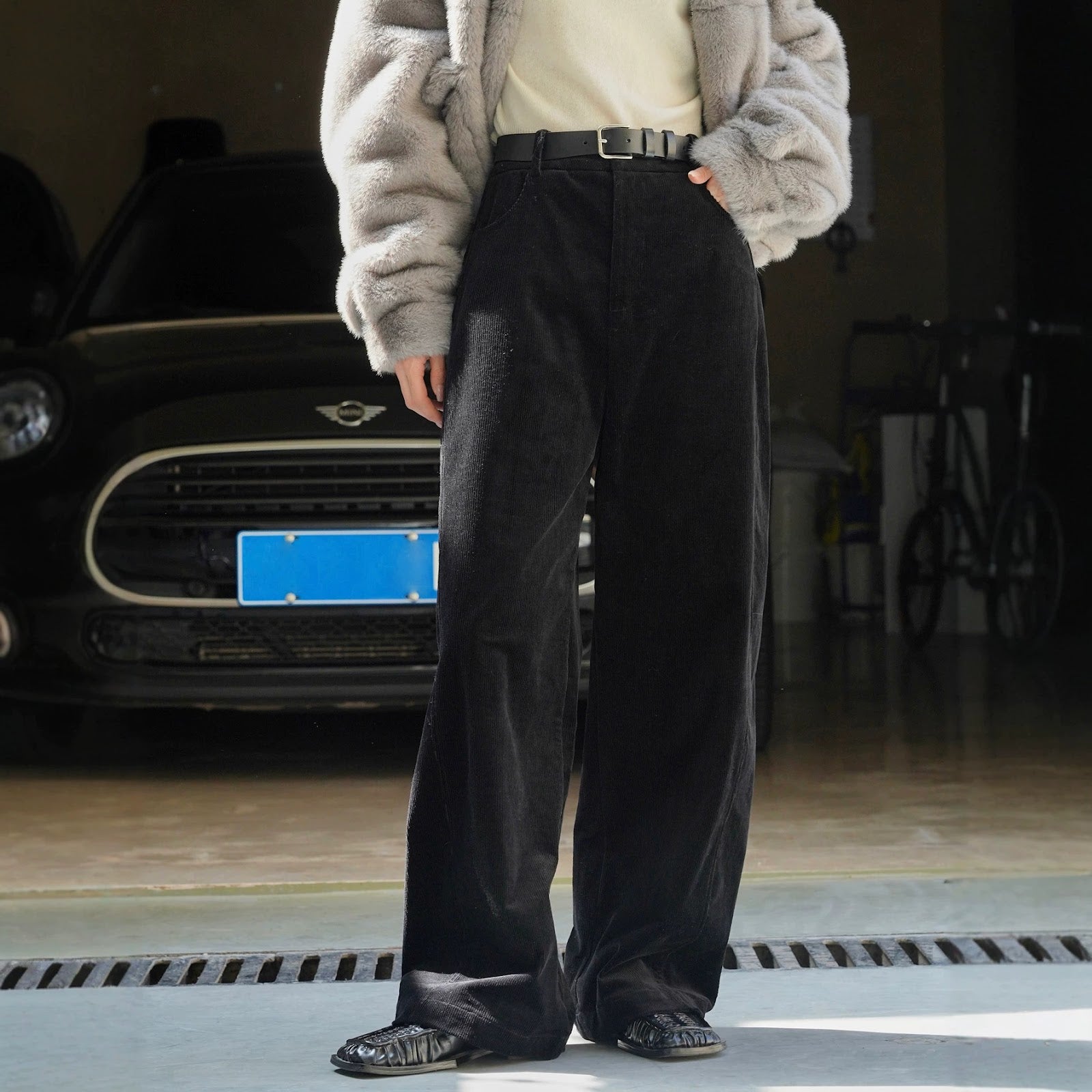 Casual corduroy leisure pants for women