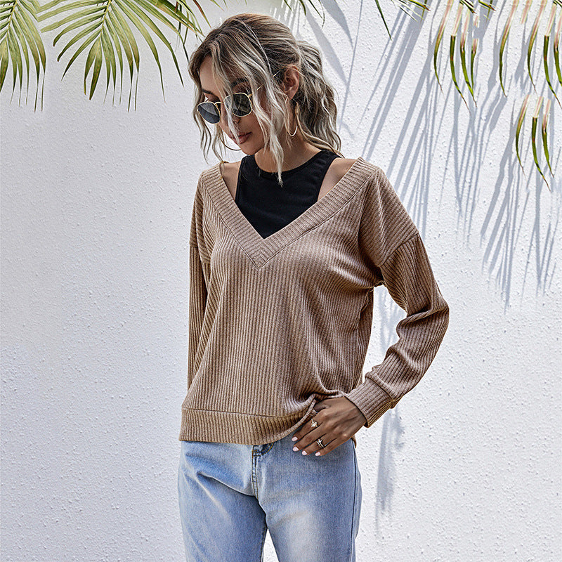 Women's ribbed V-neck pullover with shoulder cutouts and relaxed oversized fit Chichicherry