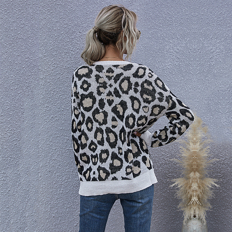 Women's Chunky Knit V-Neck Sweater with Oversized Silhouette and Statement Leopard Print