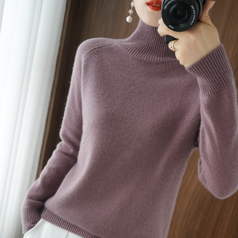 Women's turtleneck sweater made of cashmere blend with fine ribbed texture and dropped shoulder Chichicherry