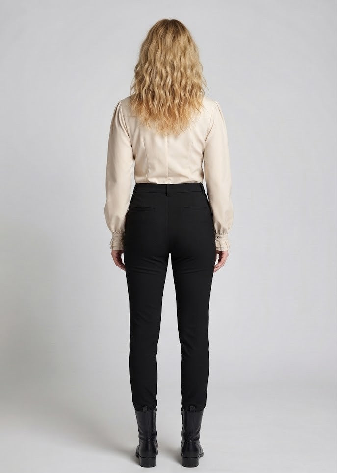 Women's Elegant Ruffle Blouse with High-Quality Lace and Tailored Cut Chichicherry
