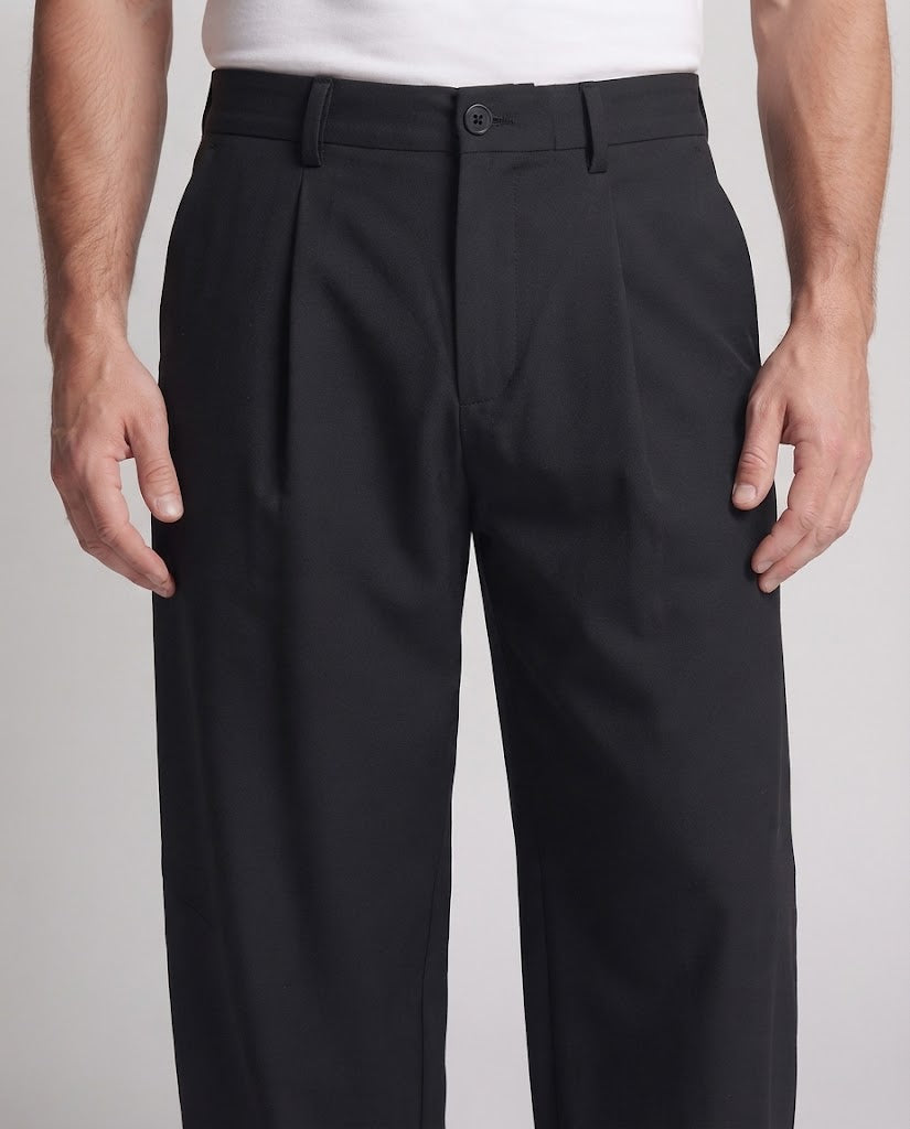 Men's extra wide pleated palazzo pants with side utility pocket Chichicherry
