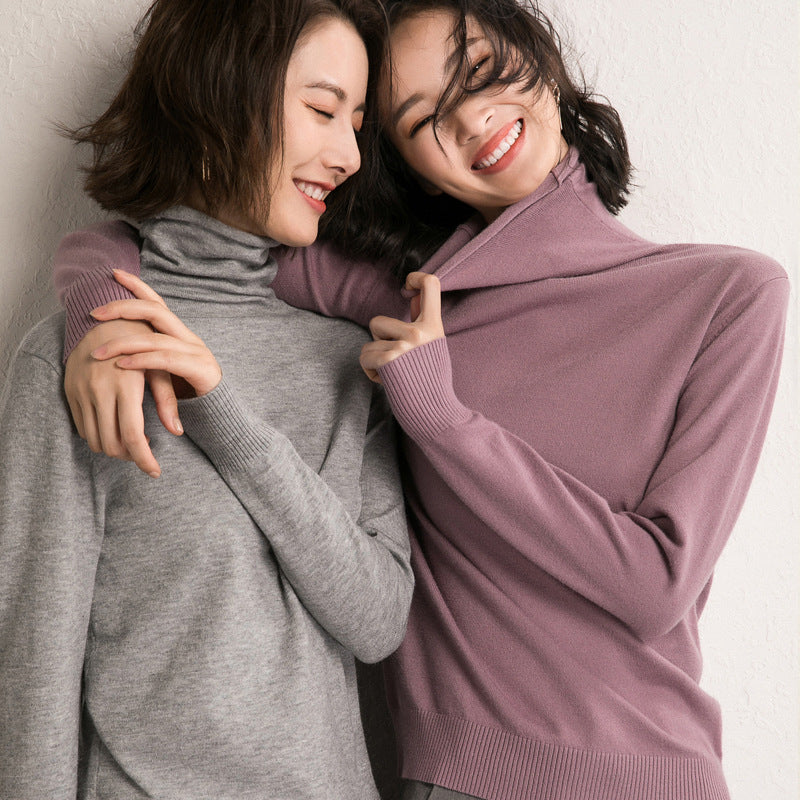 Ladies lightweight fine knit turtleneck sweater with slim fit Chichicherry