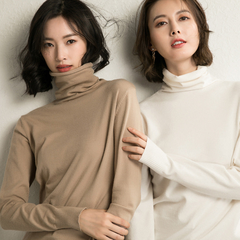 Ladies lightweight fine knit turtleneck sweater with slim fit Chichicherry