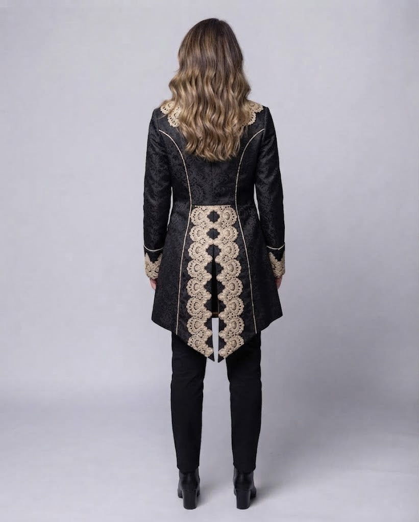 Women’s blouse with stand-up collar and gathering Chichicherry