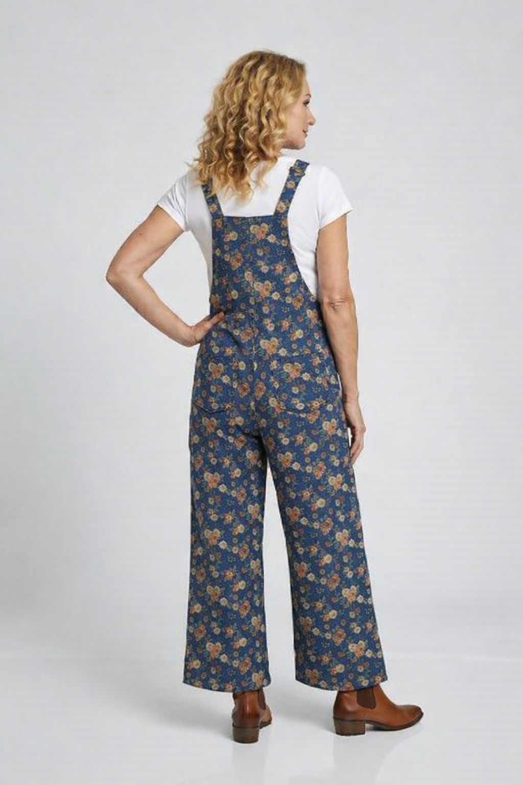 Women's dungarees Women's linen look