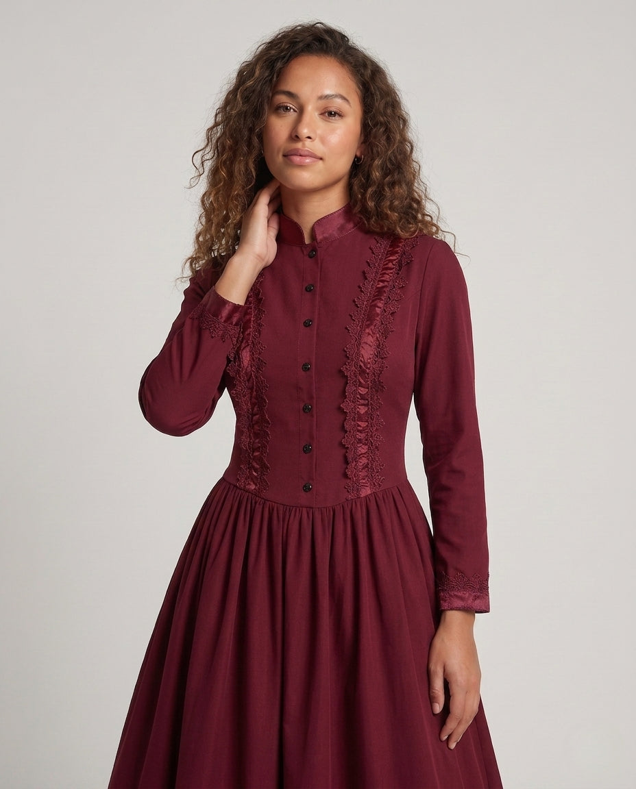 Women Elegant Historical Dress with Detailed Floral Embroidery Chichicherry