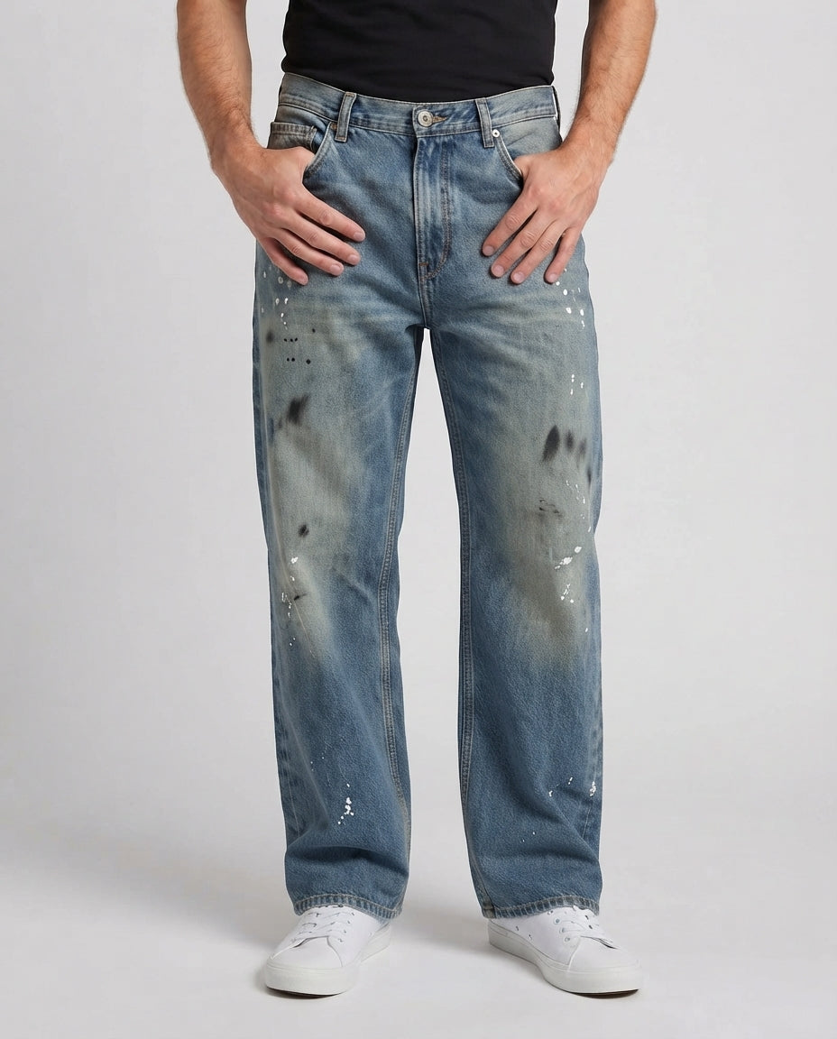 Men's baggy jeans in vintage wash with wide leg, used effect and color splashes Chichicherry